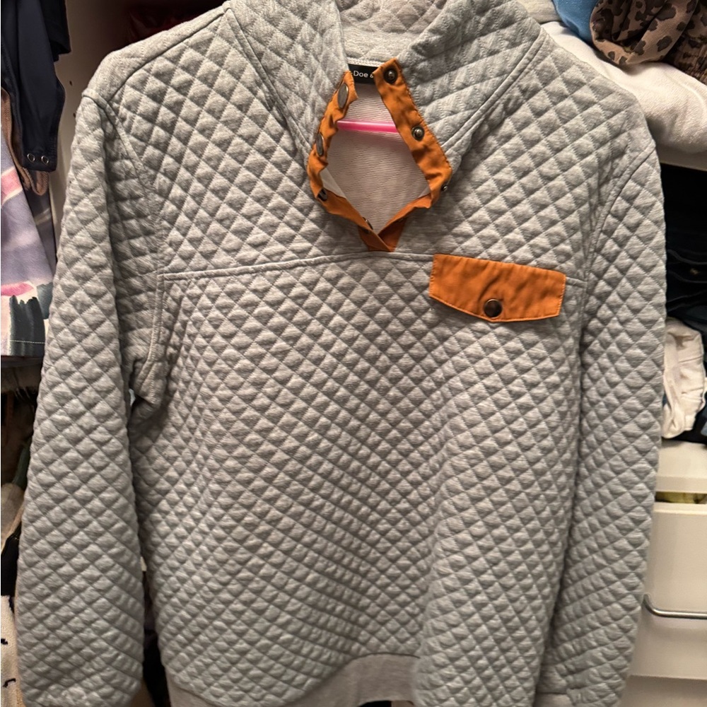 Gray and Tan Quilted Pullover